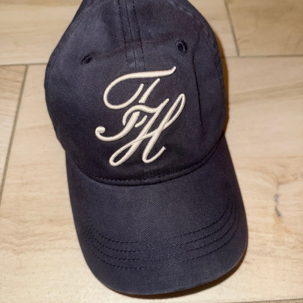 Tommy Hilfiger Dark Blue Cap with Cream Logo